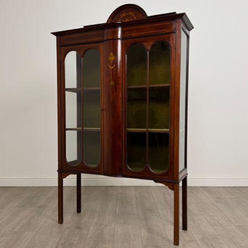 ANTIQUE 20TH CENTURY INLAID DISPLAY CABINET IN MAHOGANY - ADDITIONAL PHOTO 3