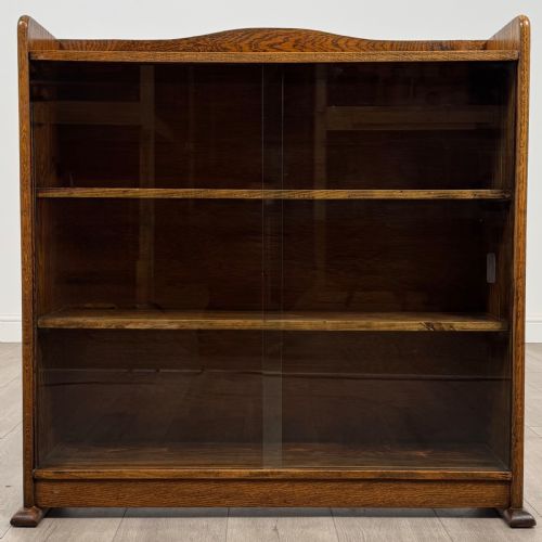 ANTIQUE 20TH CENTURY GOOD QUALITY OAK DISPLAY CABINET - ADDITIONAL PHOTO 1