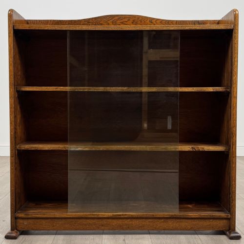 ANTIQUE 20TH CENTURY GOOD QUALITY OAK DISPLAY CABINET - ADDITIONAL PHOTO 2