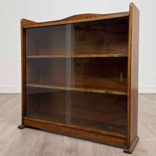 ANTIQUE 20TH CENTURY GOOD QUALITY OAK DISPLAY CABINET - ADDITIONAL PHOTO 3