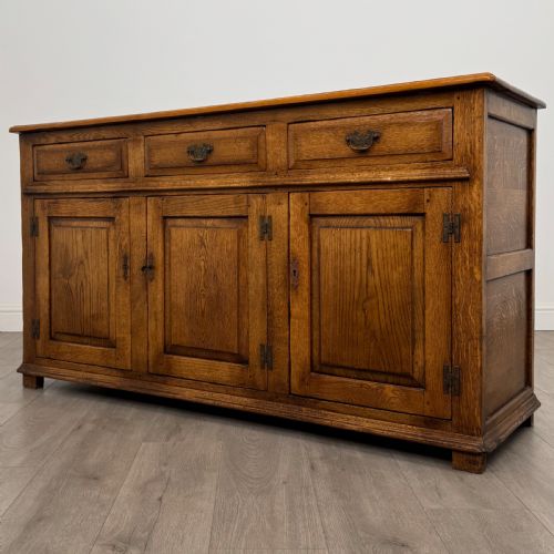 ANTIQUE 20TH CENTURY FINE QUALITY SIDEBOARD IN OAK - ADDITIONAL PHOTO 2
