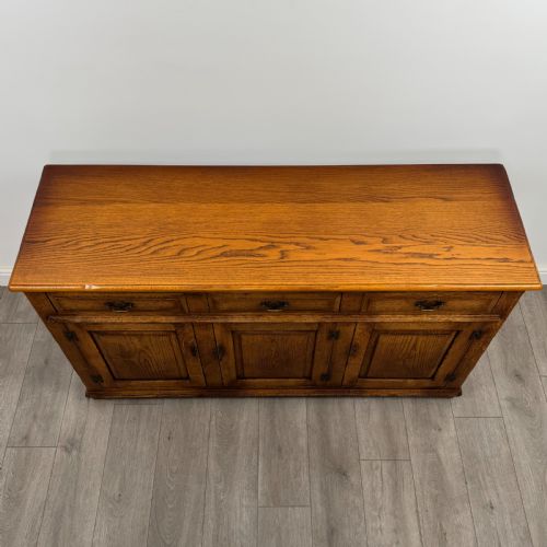 ANTIQUE 20TH CENTURY FINE QUALITY SIDEBOARD IN OAK - ADDITIONAL PHOTO 9