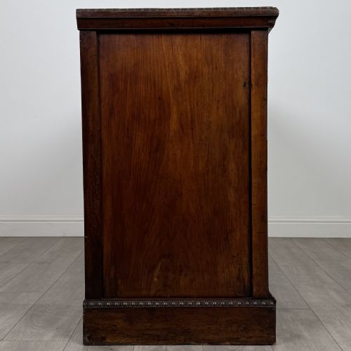 ANTIQUE 20TH CENTURY GOOD QUALITY SIDEBOARD IN WALNUT - ADDITIONAL PHOTO 7