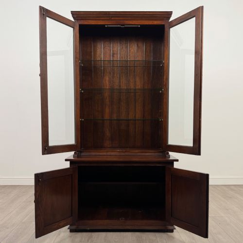 ANTIQUE 20TH CENTURY GOOD QUALITY DISPLAY CABINET IN OAK - ADDITIONAL PHOTO 1