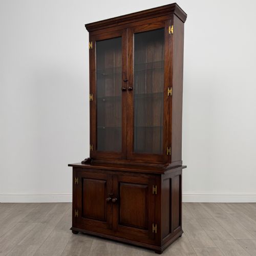 ANTIQUE 20TH CENTURY GOOD QUALITY DISPLAY CABINET IN OAK - ADDITIONAL PHOTO 2