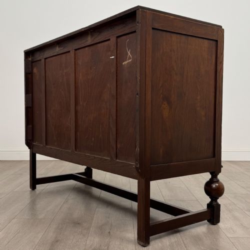 ANTIQUE 20TH CENTURY GOOD QUALITY SIDEBOARD IN OAK - ADDITIONAL PHOTO 6