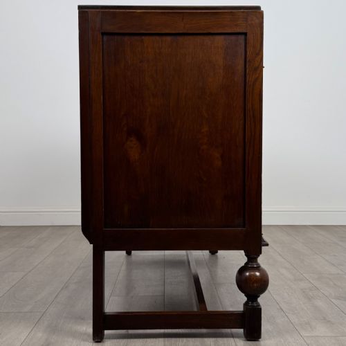 ANTIQUE 20TH CENTURY GOOD QUALITY SIDEBOARD IN OAK - ADDITIONAL PHOTO 8