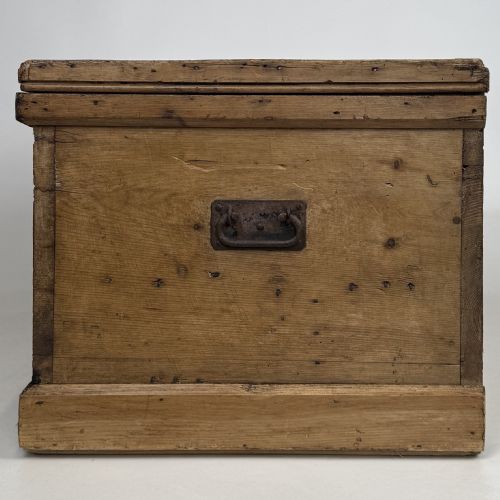 ANTIQUE 19TH CENTURY GOOD QUALITY RUSTIC PINE BLANKET BOX - ADDITIONAL PHOTO 2