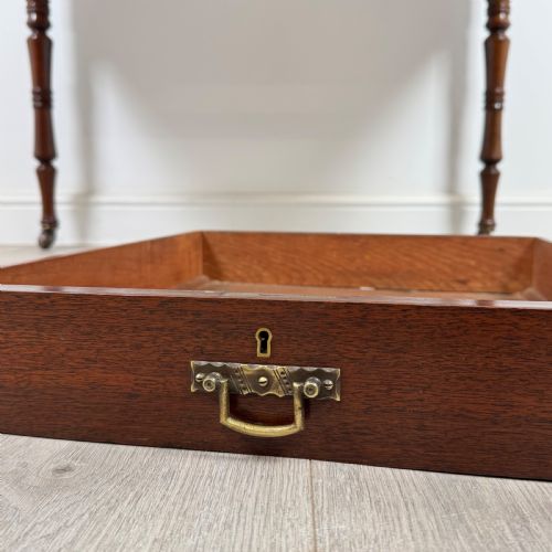 ANTIQUE 19TH CENTURY FINE QUALITY WRITING TABLE IN MAHOGANY - ADDITIONAL PHOTO 9