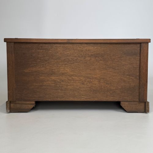 ANTIQUE 20TH CENTURY LINENFOLD BLANKET BOX IN OAK - ADDITIONAL PHOTO 4
