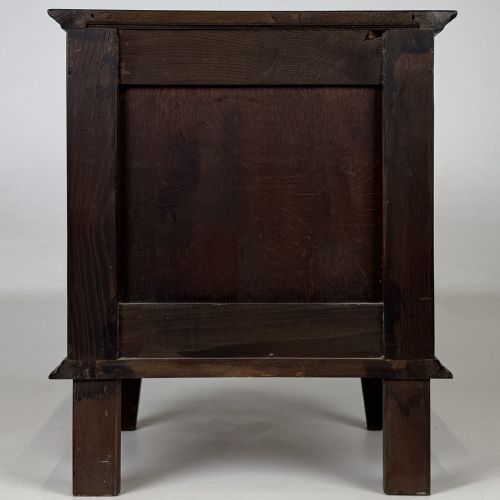 ANTIQUE 20TH CENTURY PAIR OF CARVED OAK BEDSIDE CABINETS - ADDITIONAL PHOTO 7