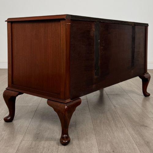 ANTIQUE 20TH CENTURY LOW CHEST OF DRAWERS IN WALNUT - ADDITIONAL PHOTO 3
