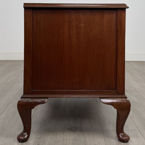 ANTIQUE 20TH CENTURY LOW CHEST OF DRAWERS IN WALNUT - ADDITIONAL PHOTO 6