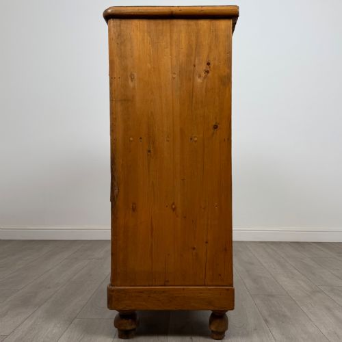 ANTIQUE 19TH CENTURY FARMHOUSE PINE CHEST OF DRAWERS - ADDITIONAL PHOTO 2