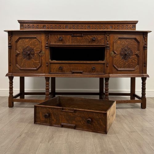 ANTIQUE 20TH CENTURY FINE QUALITY JACOBEAN STYLE OAK SIDEBOARD - ADDITIONAL PHOTO 10