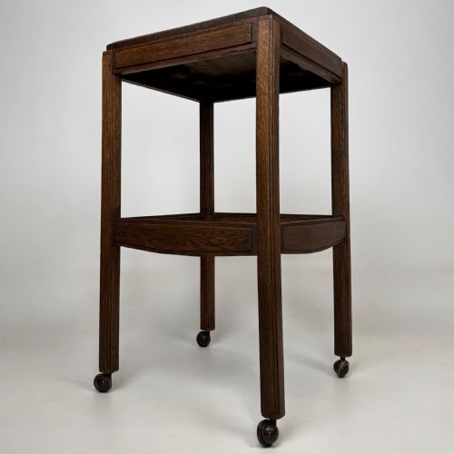 ANTIQUE 20TH CENTURY GOOD QUALITY SIDE TABLE IN OAK - ADDITIONAL PHOTO 3