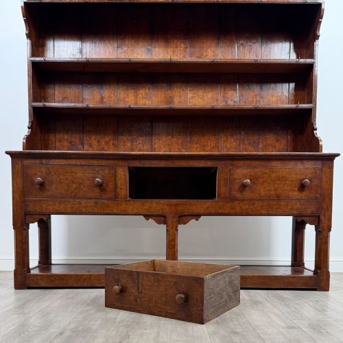 ANTIQUE 20TH CENTURY FINE QUALITY LARGE OAK DRESSER - ADDITIONAL PHOTO 9