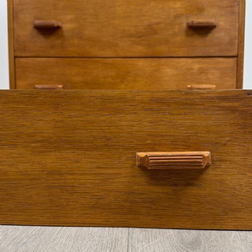 ANTIQUE 20TH CENTURY GOOD QUALITY CHEST OF DRAWERS IN OAK - ADDITIONAL PHOTO 10