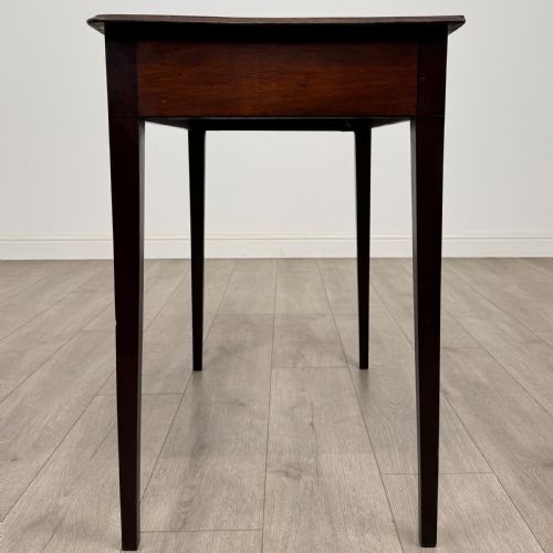 ANTIQUE 18TH CENTURY GOOD QUALITY WRITING TABLE IN MAHOGANY - ADDITIONAL PHOTO 2