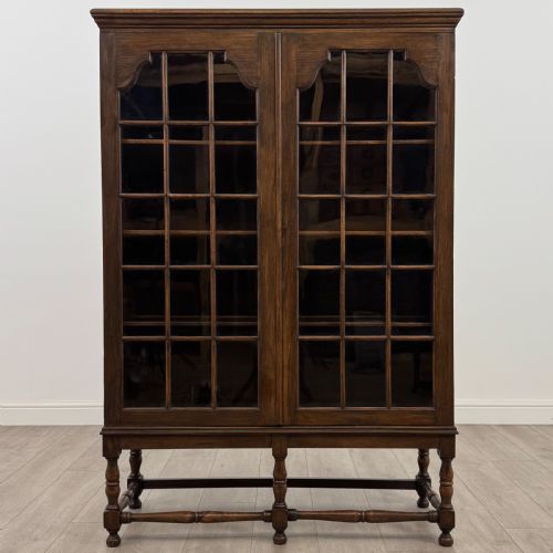 ANTIQUE 20TH CENTURY GOOD QUALITY DISPLAY CABINET IN OAK - ADDITIONAL PHOTO 1