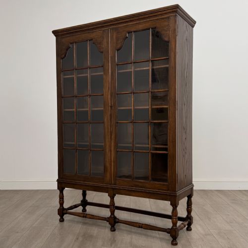 ANTIQUE 20TH CENTURY GOOD QUALITY DISPLAY CABINET IN OAK - ADDITIONAL PHOTO 3