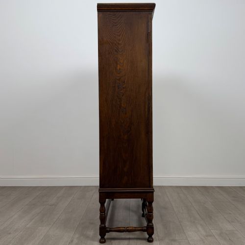 ANTIQUE 20TH CENTURY GOOD QUALITY DISPLAY CABINET IN OAK - ADDITIONAL PHOTO 8