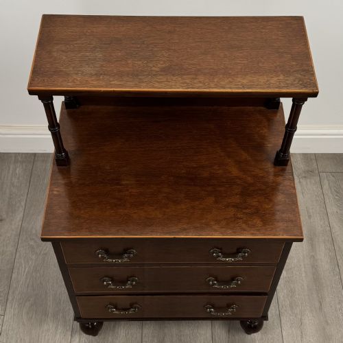 ANTIQUE 20TH CENTURY SMALL MAHOGANY CABINET - ADDITIONAL PHOTO 6