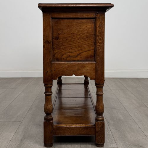 ANTIQUE 20TH CENTURY FINE QUALITY SMALL OAK DRESSER BASE - ADDITIONAL PHOTO 6