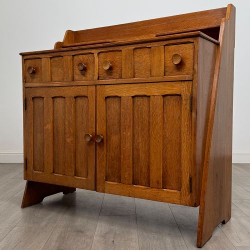 ANTIQUE 20TH CENTURY FINE QUALITY ART CRAFTS OAK SIDEBOARD - ADDITIONAL PHOTO 2