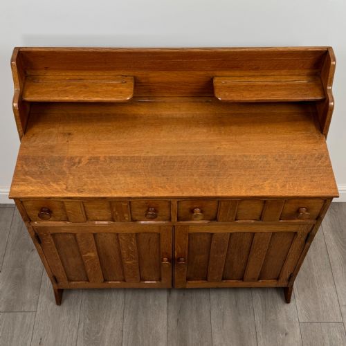 ANTIQUE 20TH CENTURY FINE QUALITY ART CRAFTS OAK SIDEBOARD - ADDITIONAL PHOTO 8