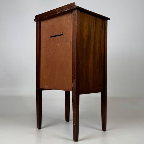 ANTIQUE 20TH CENTURY GOOD QUALITY SMALL MAHOGANY CABINET - ADDITIONAL PHOTO 6