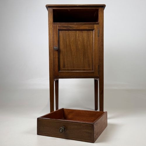 ANTIQUE 20TH CENTURY GOOD QUALITY SMALL MAHOGANY CABINET - ADDITIONAL PHOTO 9