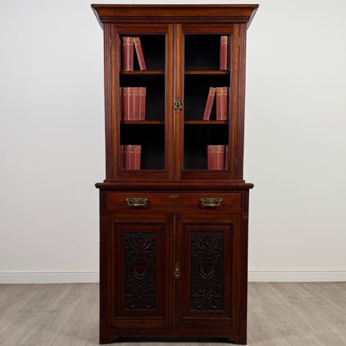 antique 20th century good quality bookcase in walnut - CATEGORY: ANTIQUE BOOKCASES - DATED EDWARDIAN