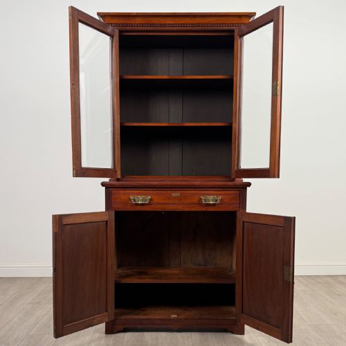 ANTIQUE 20TH CENTURY GOOD QUALITY BOOKCASE IN WALNUT - ADDITIONAL PHOTO 2