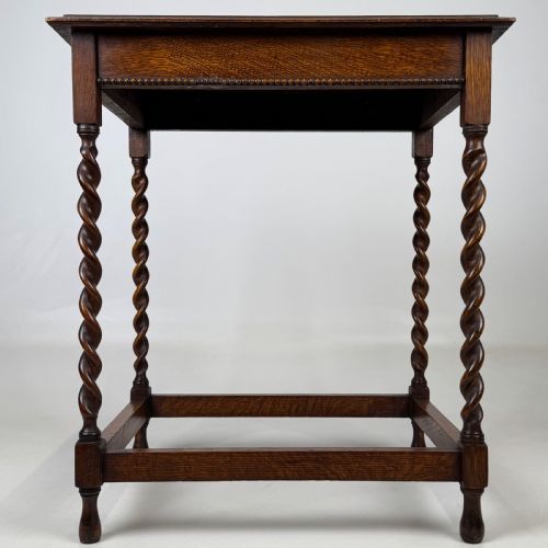 antique 20th century barley twist side table in golden oak - CATEGORY: ANTIQUE TABLES - DATED EDWARDIAN