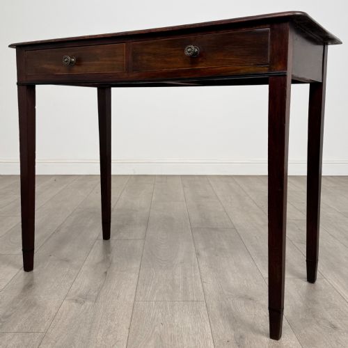 ANTIQUE 18TH CENTURY GOOD QUALITY WRITING TABLE IN MAHOGANY - ADDITIONAL PHOTO 1