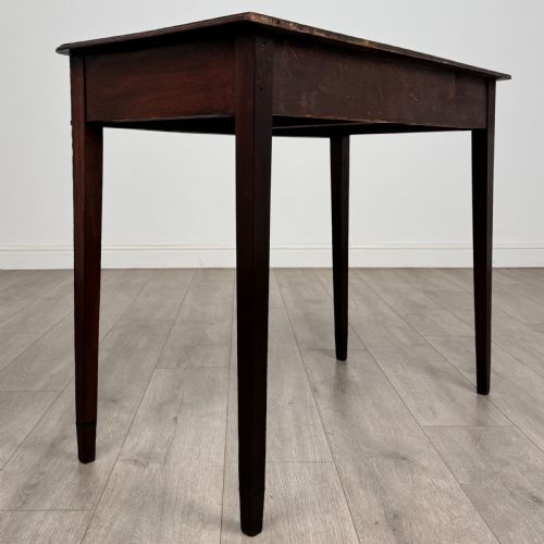ANTIQUE 18TH CENTURY GOOD QUALITY WRITING TABLE IN MAHOGANY - ADDITIONAL PHOTO 3