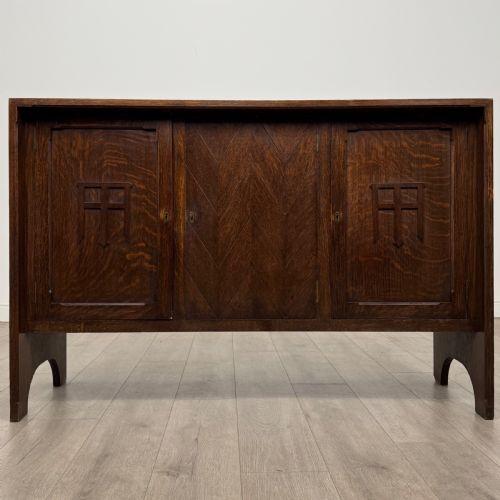 antique 20th century unique good quality sideboard in oak - CATEGORY: ANTIQUE SIDEBOARDS - DATED EDWARDIAN