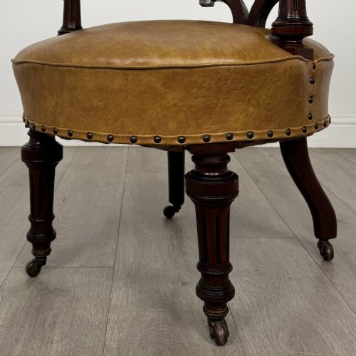 ANTIQUE 19TH CENTURY FINE QUALITY CAPTAINS CHAIR IN MAHOGANY - ADDITIONAL PHOTO 10
