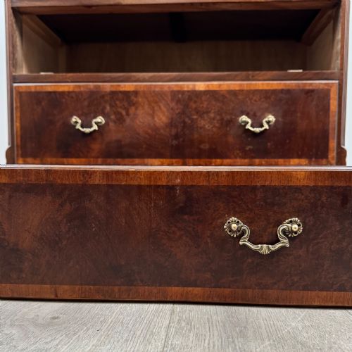ANTIQUE 20TH CENTURY CHEST OF DRAWERS IN BURR WALNUT - ADDITIONAL PHOTO 10
