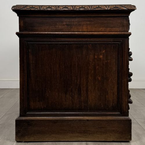 ANTIQUE 19TH CENTURY VICTORIAN GREEN MAN DESK IN OAK - ADDITIONAL PHOTO 6