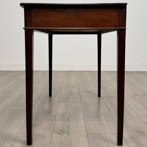 ANTIQUE 18TH CENTURY GOOD QUALITY WRITING TABLE IN MAHOGANY - ADDITIONAL PHOTO 3