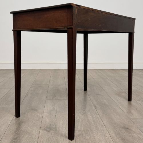 ANTIQUE 18TH CENTURY GOOD QUALITY WRITING TABLE IN MAHOGANY - ADDITIONAL PHOTO 4