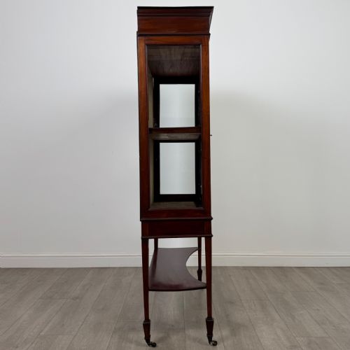 ANTIQUE 20TH CENTURY EDWARDIAN DISPLAY CABINET IN MAHOGANY - ADDITIONAL PHOTO 7