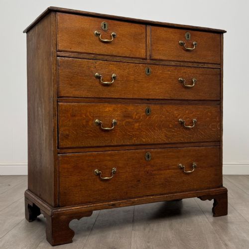 ANTIQUE 18TH CENTURY GEORGIAN CHEST OF DRAWERS IN OAK - ADDITIONAL PHOTO 7