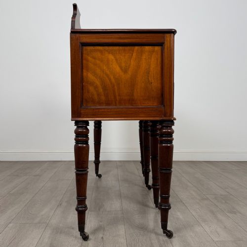 ANTIQUE 19TH CENTURY VICTORIAN SIDEBOARD IN WALNUT - ADDITIONAL PHOTO 6