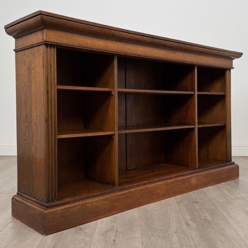 ANTIQUE 20TH CENTURY FINE QUALITY OPEN BOOKCASE IN OAK - ADDITIONAL PHOTO 7