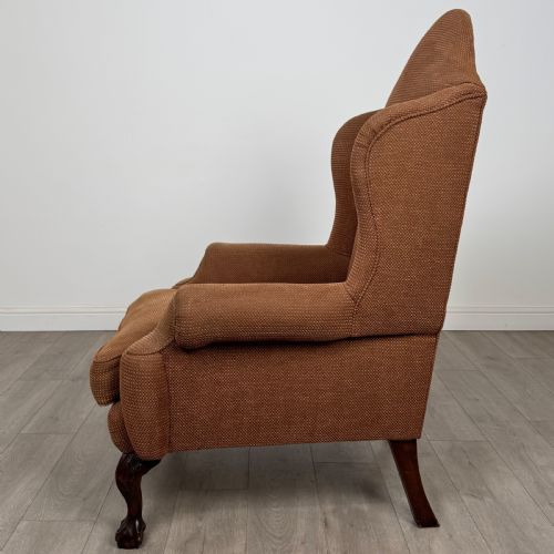 ANTIQUE 20TH CENTURY LARGE WINGBACK ARMCHAIR IN BEECH - ADDITIONAL PHOTO 1