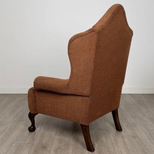 ANTIQUE 20TH CENTURY LARGE WINGBACK ARMCHAIR IN BEECH - ADDITIONAL PHOTO 2