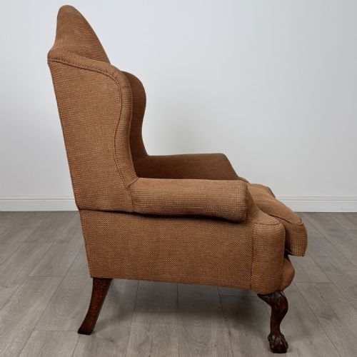 ANTIQUE 20TH CENTURY LARGE WINGBACK ARMCHAIR IN BEECH - ADDITIONAL PHOTO 5
